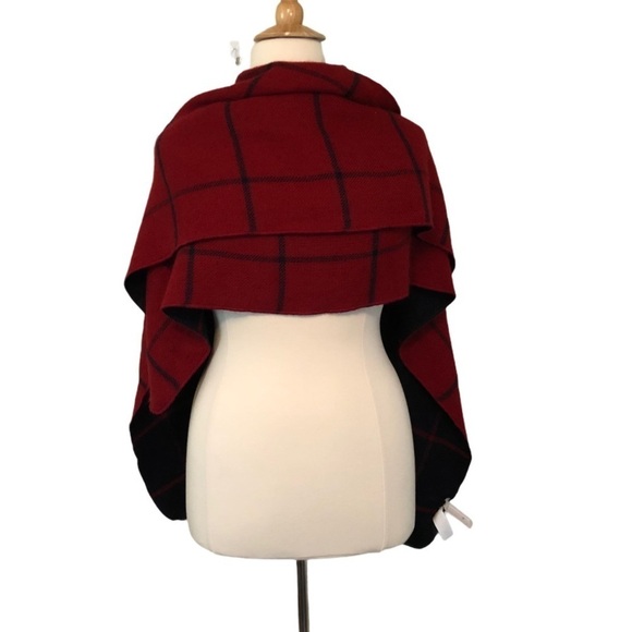 Loft Plaid Wrap - Picture 5 of 5